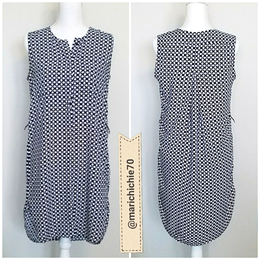 GAP Sleeveless Dress